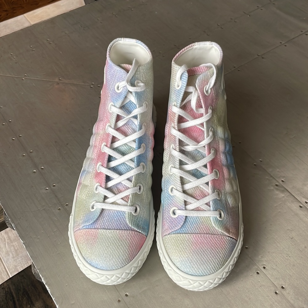 Chanel white pink multi color high top quilted sneakers trainers flats sz 38 - Picture 3 of 11